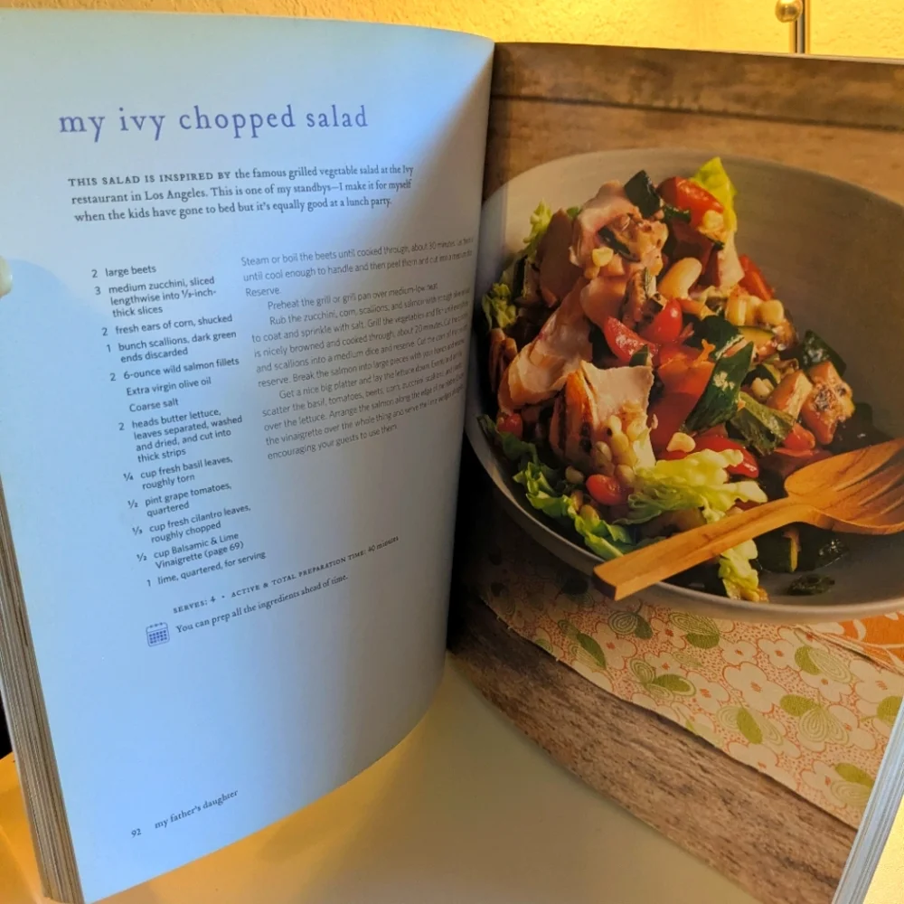 Gwyneth Paltrow Cookbook My Father's Daughter Great Condition